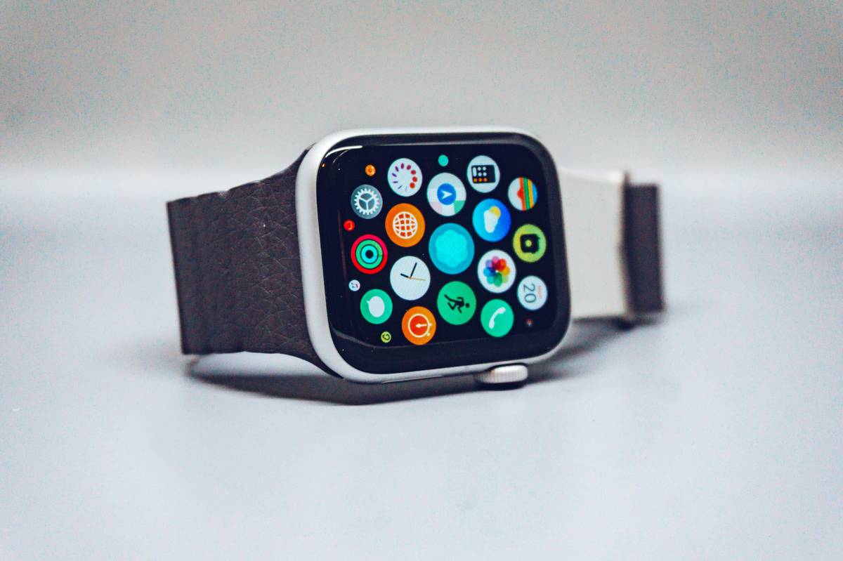Custom Watch Faces: 7 Proven Ways to Avoid Style Disasters