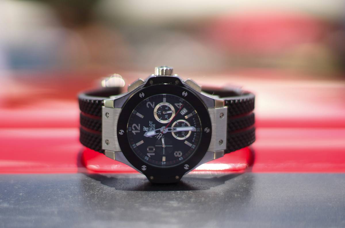 New Trending Watches for Men: 7 Essential Tips to Avoid Costly Style Mistakes