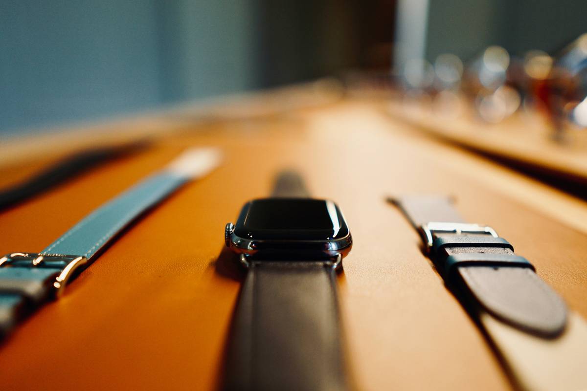 2025 fashion watches style trend comparison featuring minimalist dials and sustainable materials